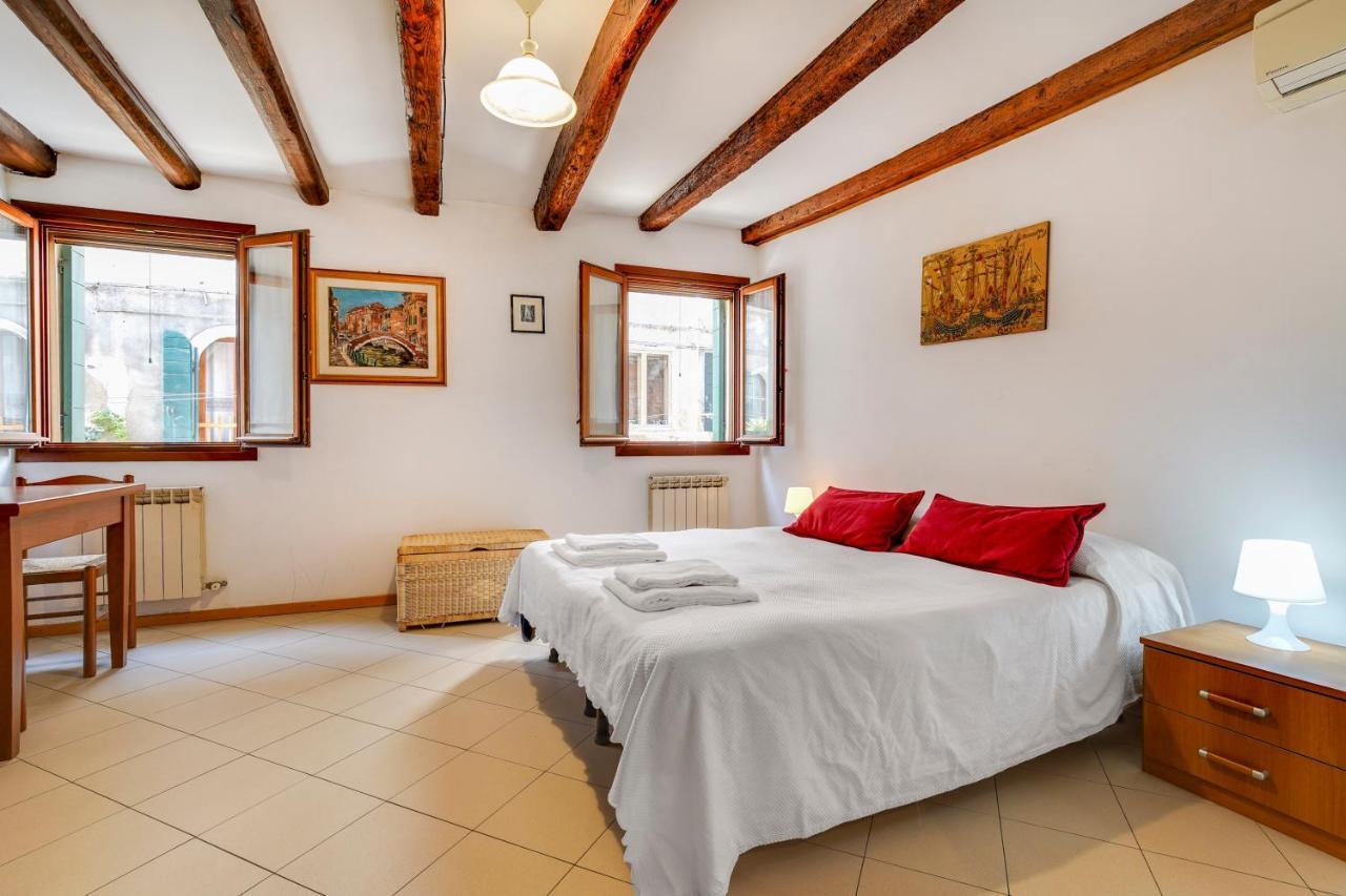 B&B Giardini Venedig Exteriör bild